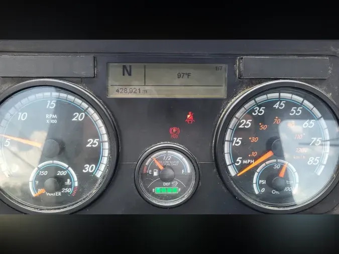 2018 FREIGHTLINER/MERCEDES CASCADIA 125