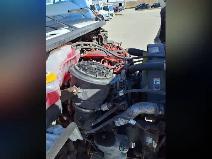 2020 FREIGHTLINER/MERCEDES M2 106