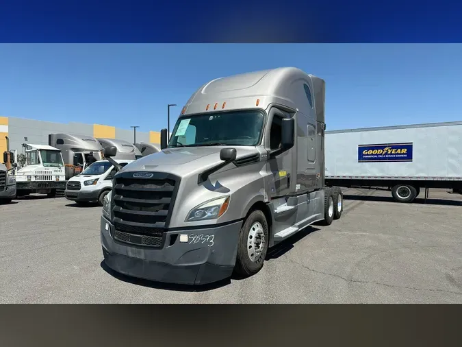2020 Freightliner Cascadia