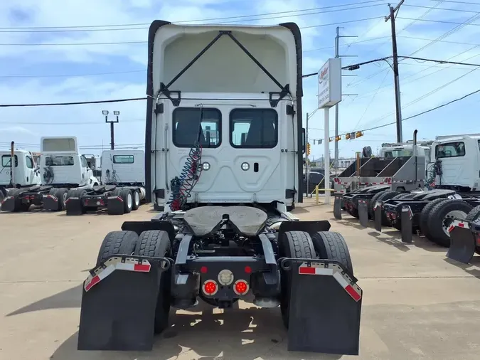 2023 FREIGHTLINER/MERCEDES CASCADIA PX12642ST