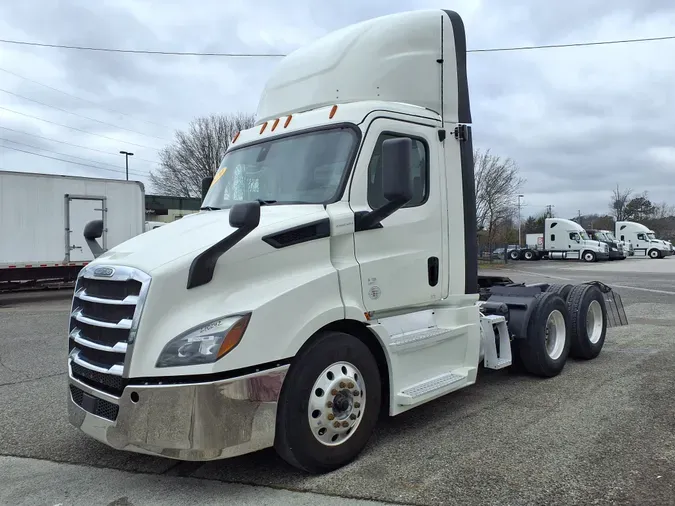 2020 FREIGHTLINER/MERCEDES NEW CASCADIA 116419cadb3d31d0325444826912d81ad84