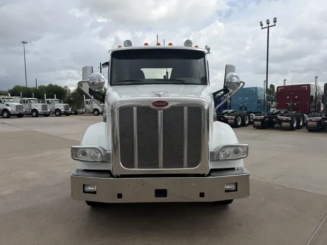 2019 Peterbilt 567