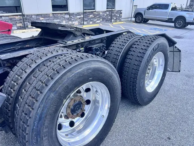 2022 Peterbilt 579