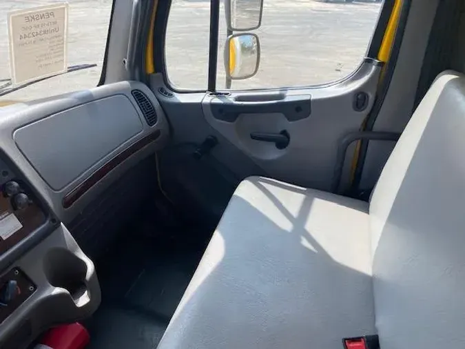 2020 Freightliner Business Class M2 106