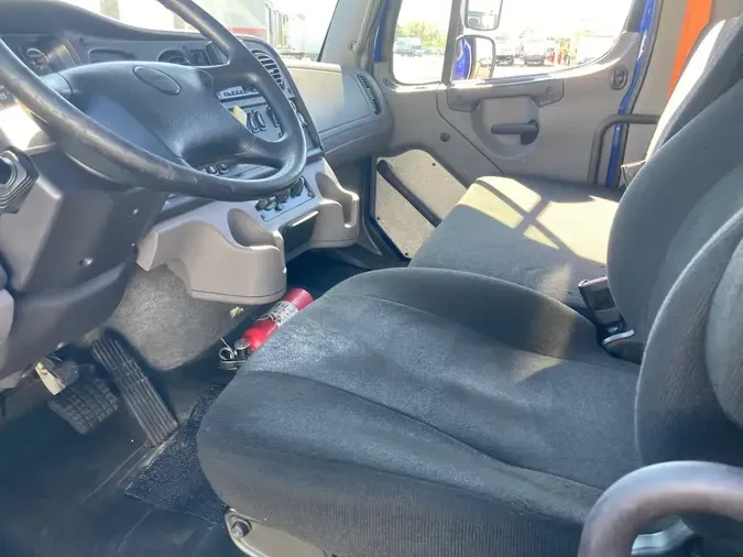 2020 FREIGHTLINER/MERCEDES M2 10641a70238f00d796806602f37f1ddfa38