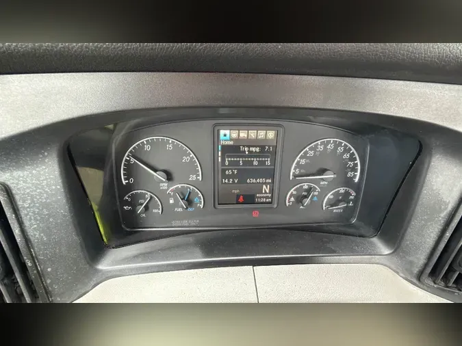 2020 Freightliner Cascadia 126