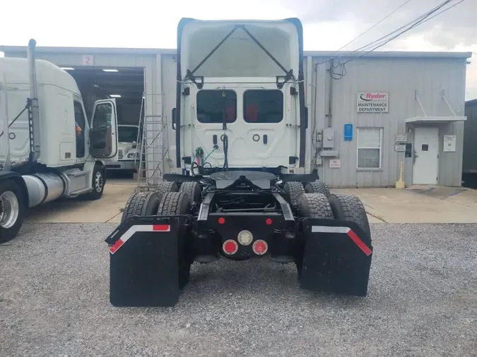 2019 FREIGHTLINER CASCADIA 125