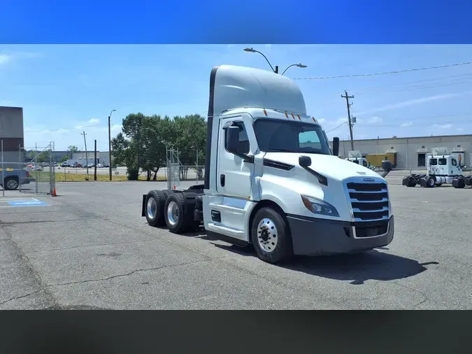 2022 FREIGHTLINER/MERCEDES NEW CASCADIA PX12664