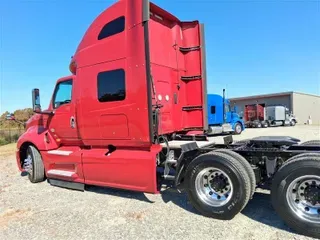 2021 INTERNATIONAL LT