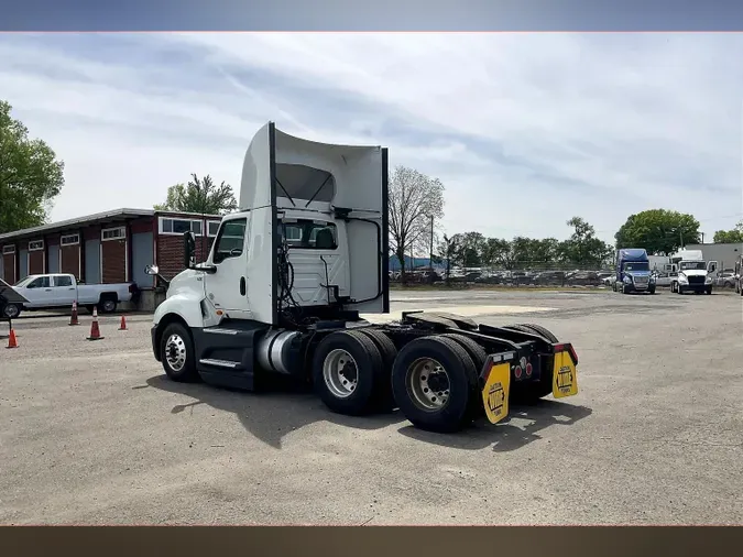 2021 INT LT625 6x4