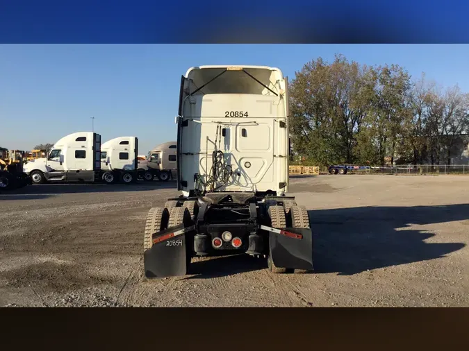 2022 Freightliner Cascadia 12641adea755c51afda7ade19d6099b67cb