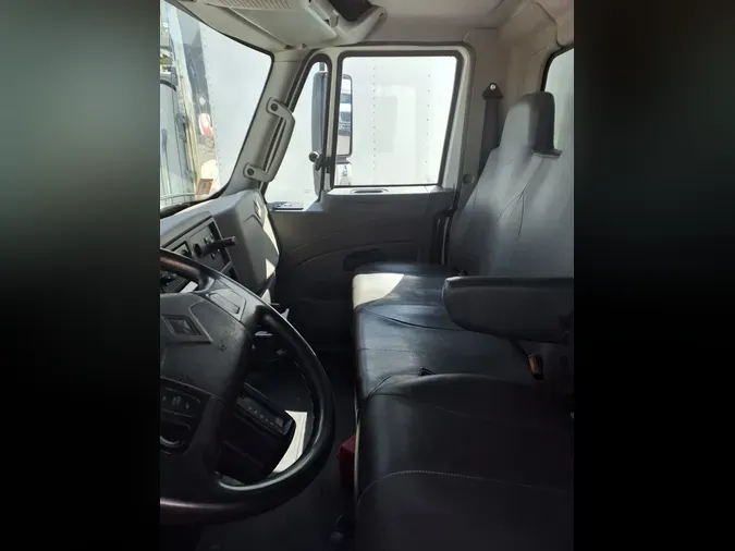 2018 NAVISTAR INTERNATIONAL 4300 LP