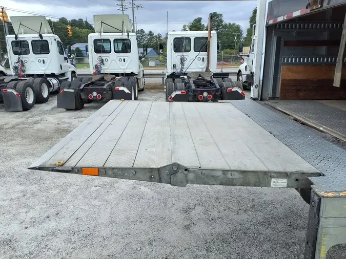 2019 FREIGHTLINER/MERCEDES M2 10641af5b315db884dc718fd5bbcc3fd6d3