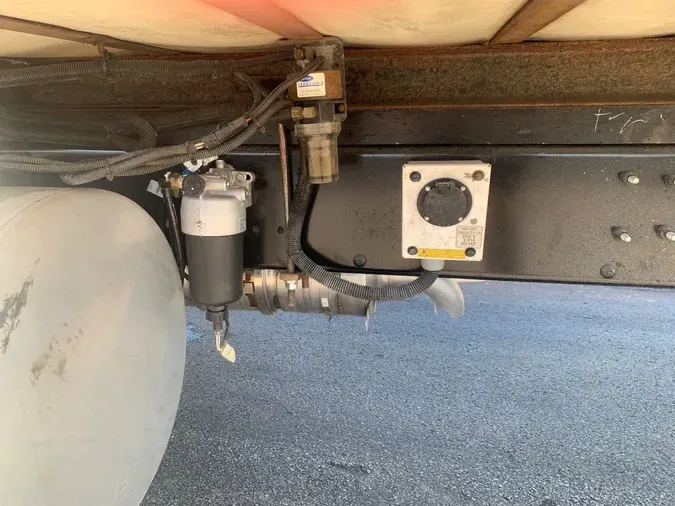 2026 MACK MD MD6 Morgan 26X103X102 Re