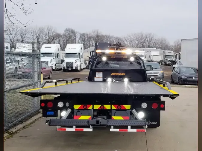 2022 Dodge 5500 SLT