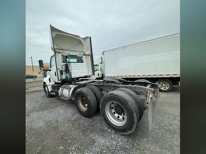 2019 NAVISTAR INTERNATIONAL LT625 DAYCAB T/A