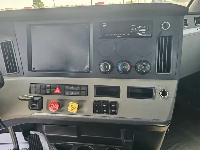 2019 FREIGHTLINER NEW CASCADIA 116