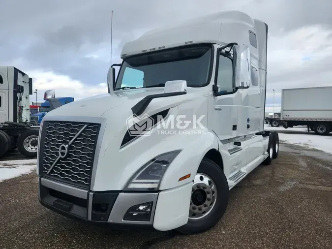 2020 VOLVO VNL76041bf8285db669d099ae9659694511b88