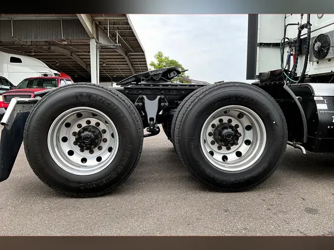 2021 INT LT625 6x4