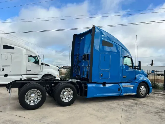 2022 Kenworth T680