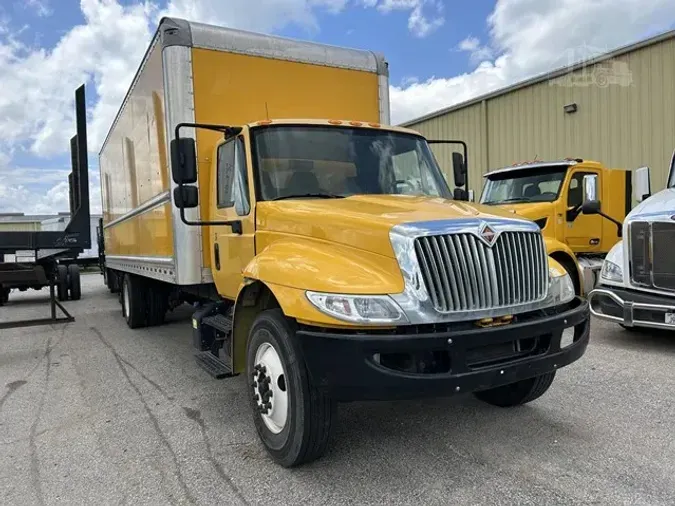2019 INTERNATIONAL DURASTAR 4300