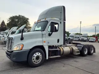 2018 FREIGHTLINER CASCADIA 125