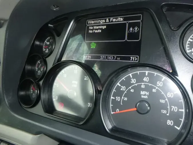 2021 Peterbilt 567