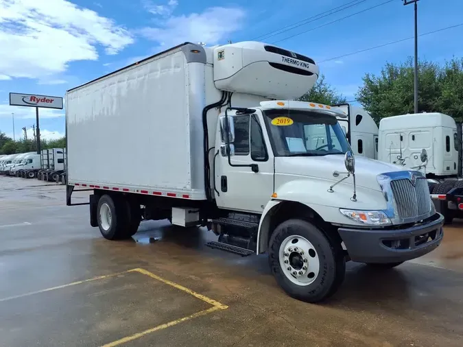 2019 NAVISTAR INTERNATIONAL 4300
