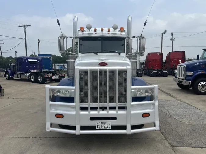 2016 Peterbilt 367