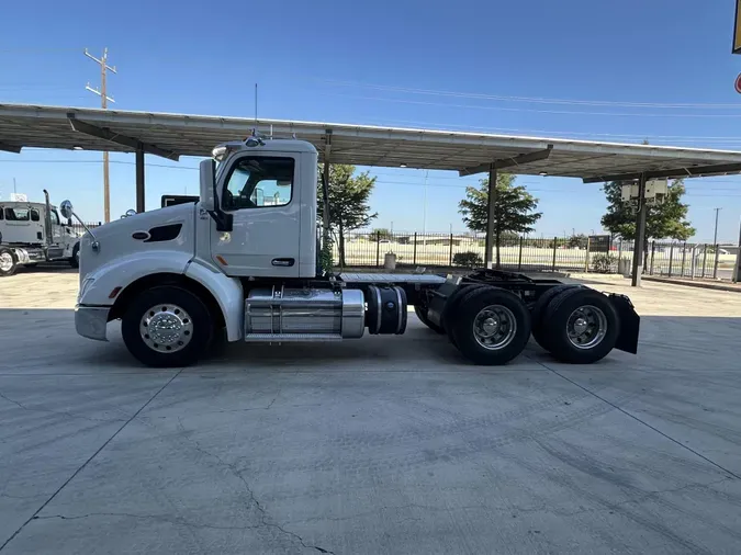 2020 Peterbilt 579