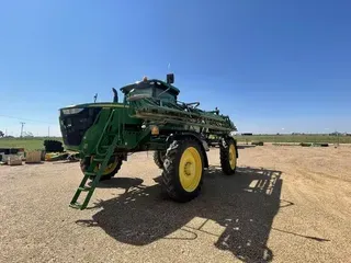 2016 JOHN DEERE R4030