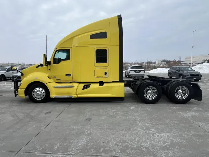 2021 Kenworth T680