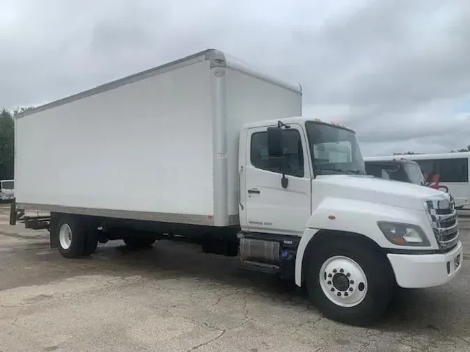2020 Hino 268A