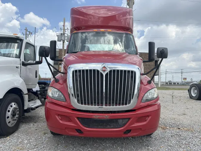 2019 International RH613