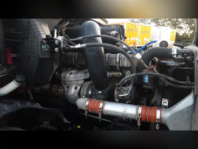 2021 Freightliner Cascadia 126