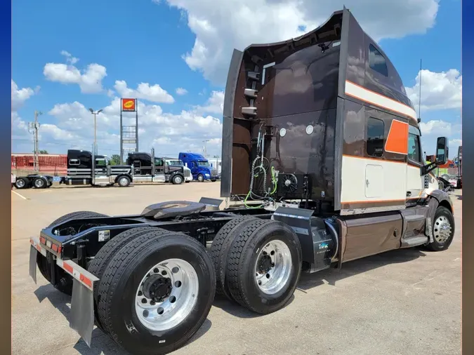 2020 Peterbilt 579