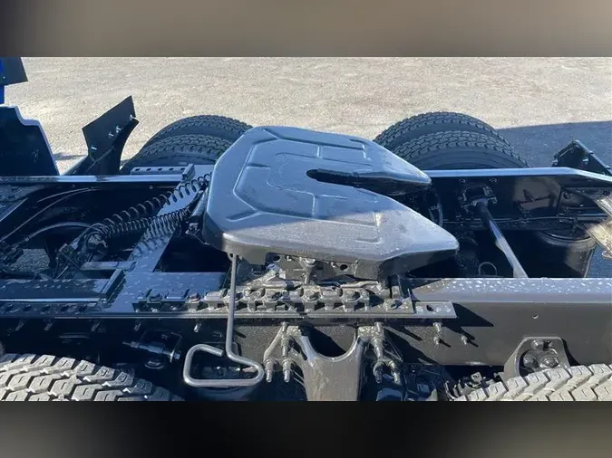 2020 INTERNATIONAL LT