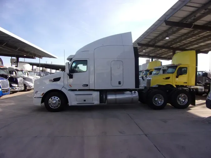 2020 Peterbilt 579