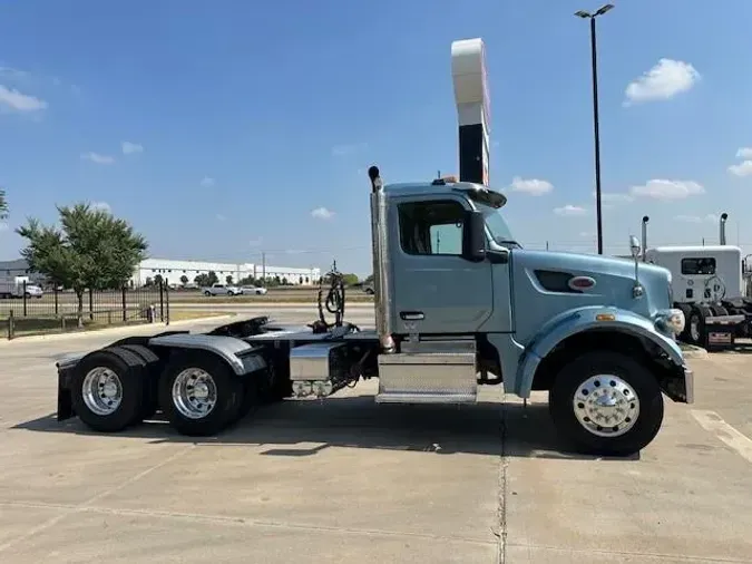 2022 Peterbilt 567