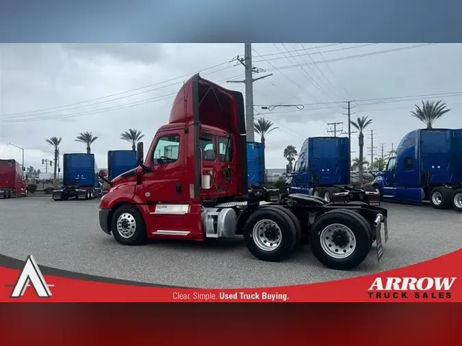 2020 FREIGHTLINER CA126