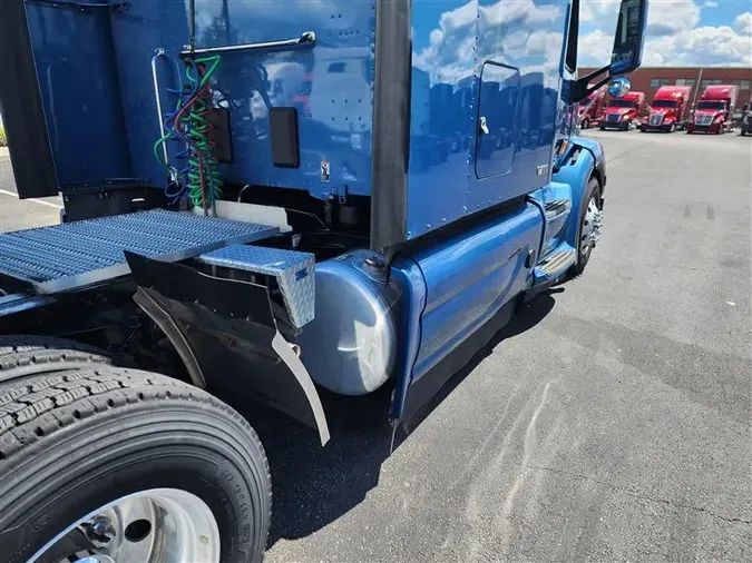 2022 PETERBILT 579