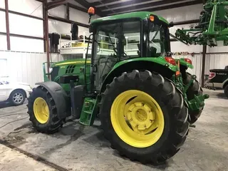 2013 John Deere 6115M
