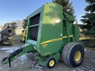 2012 John Deere 568
