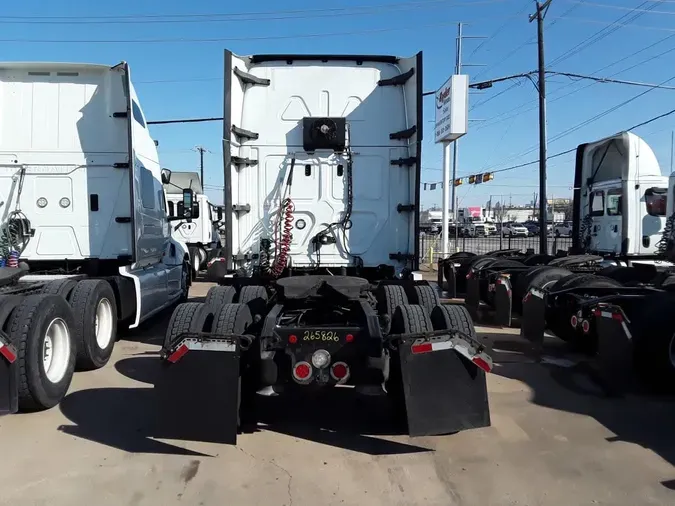 2020 FREIGHTLINER/MERCEDES CASCADIA 125