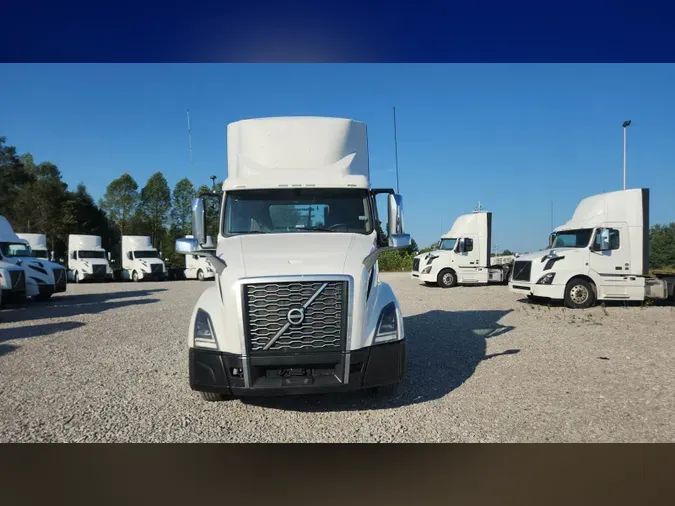 2019 Volvo VNL300420f892285881a2a6c82fd5d2e6d2e55