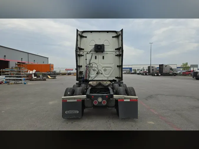 2023 Freightliner Cascadia 12642109d9f0812b0c5f0921d128e895697