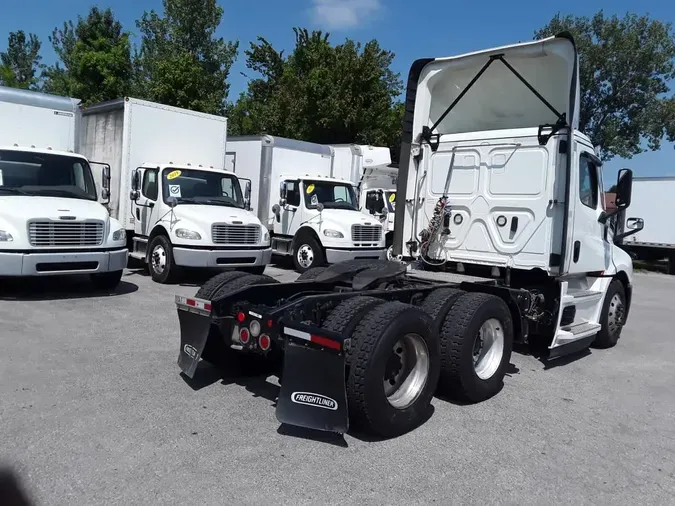 2022 FREIGHTLINER/MERCEDES NEW CASCADIA PX12664