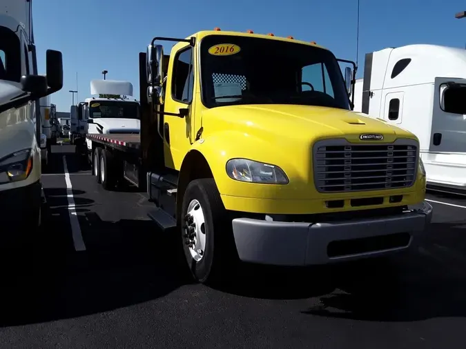 2016 FREIGHTLINER M2 106