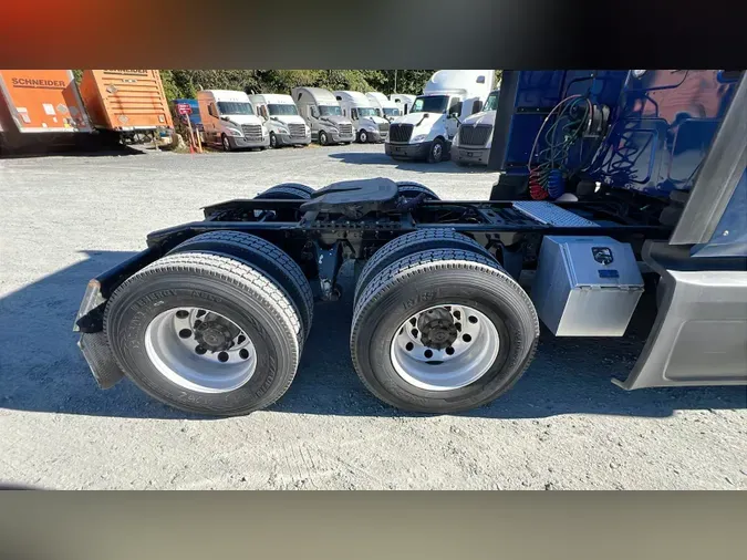 2022 International LT625
