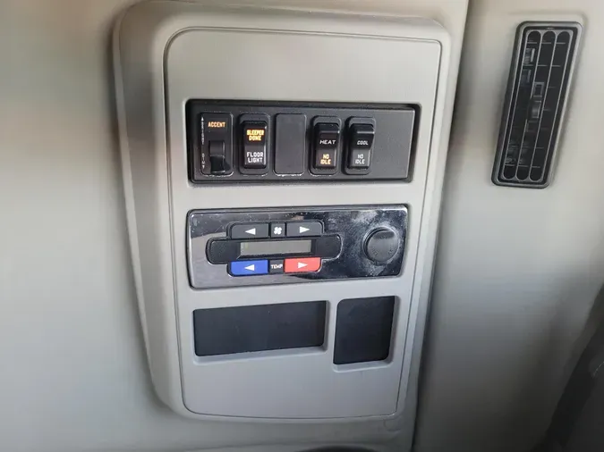 2020 International LT625